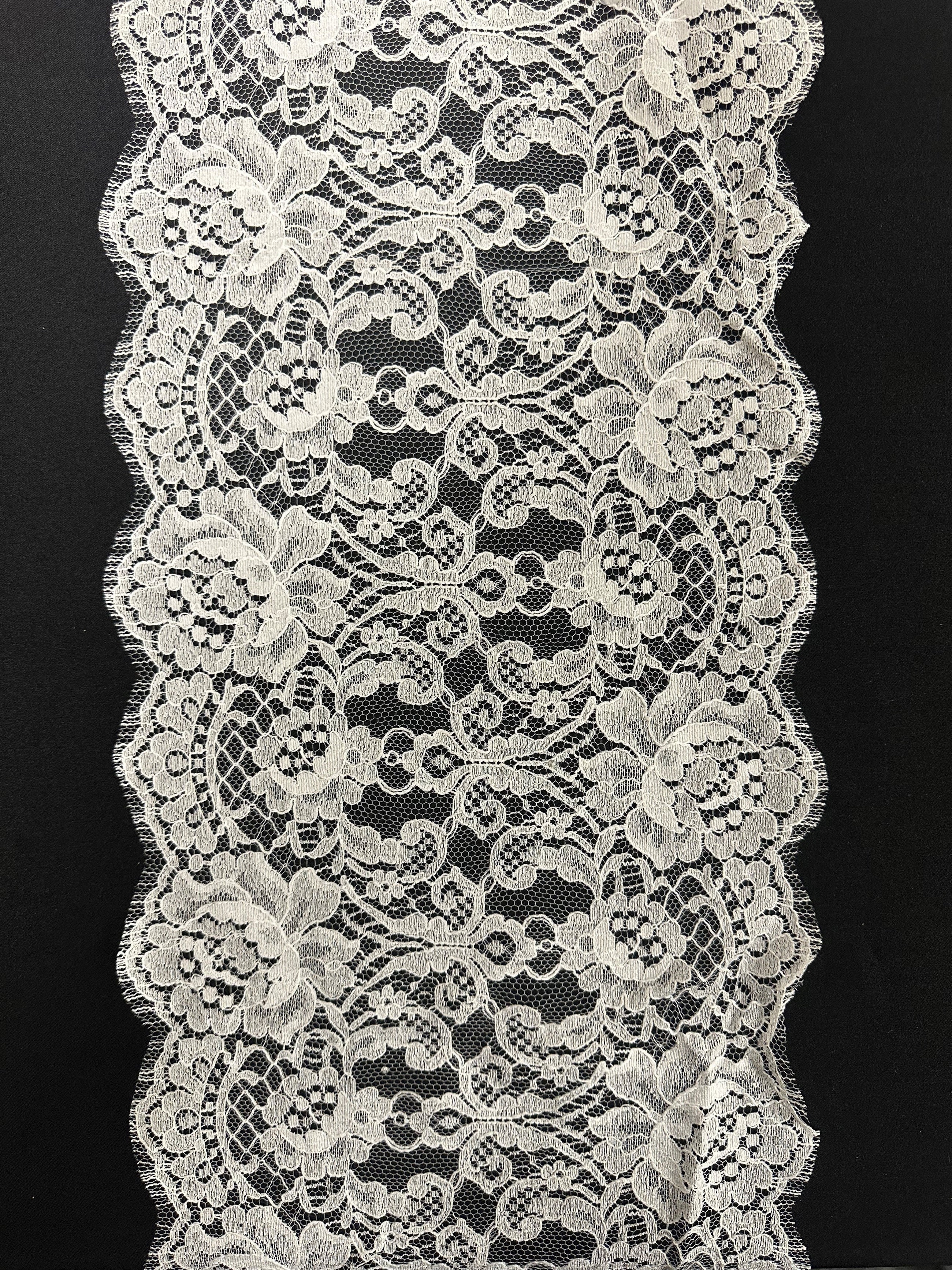 Unembellished Lace Trim