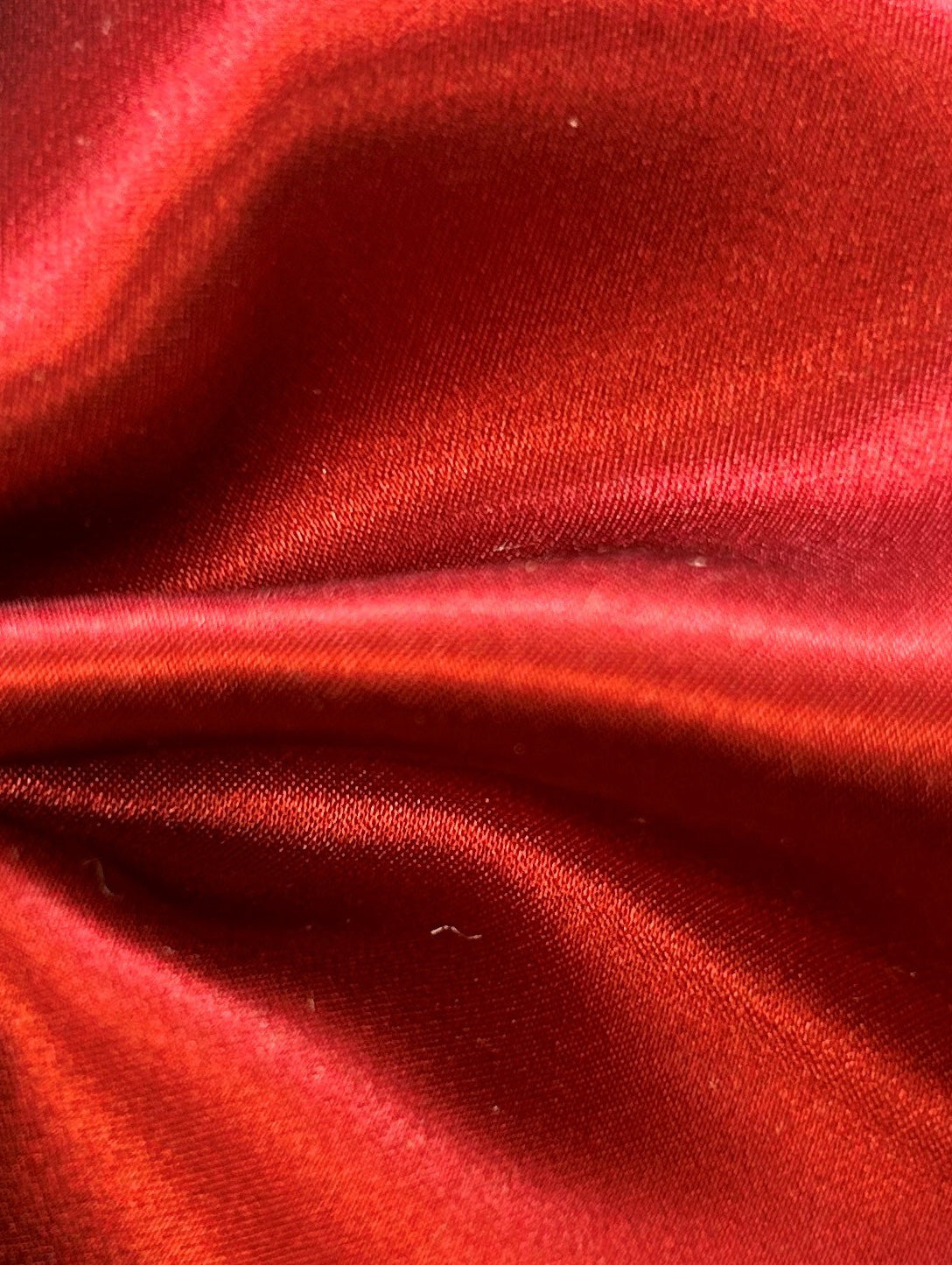 Satin Bordeaux - Magnifique