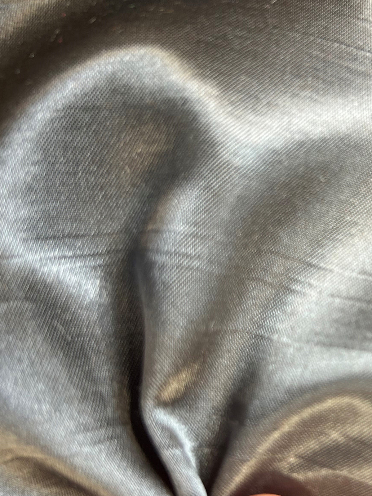 Dupion en polyester anthracite avec envers en satin - Clarté