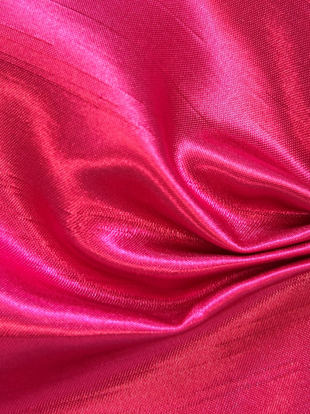 Dupion en satin de polyester fuchsia - Clarté