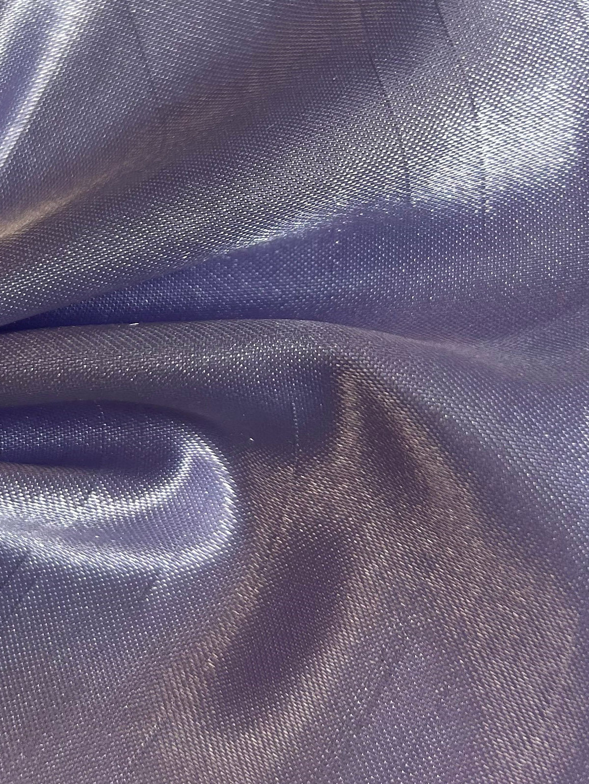 Dupion en satin de polyester lilas - Clarté