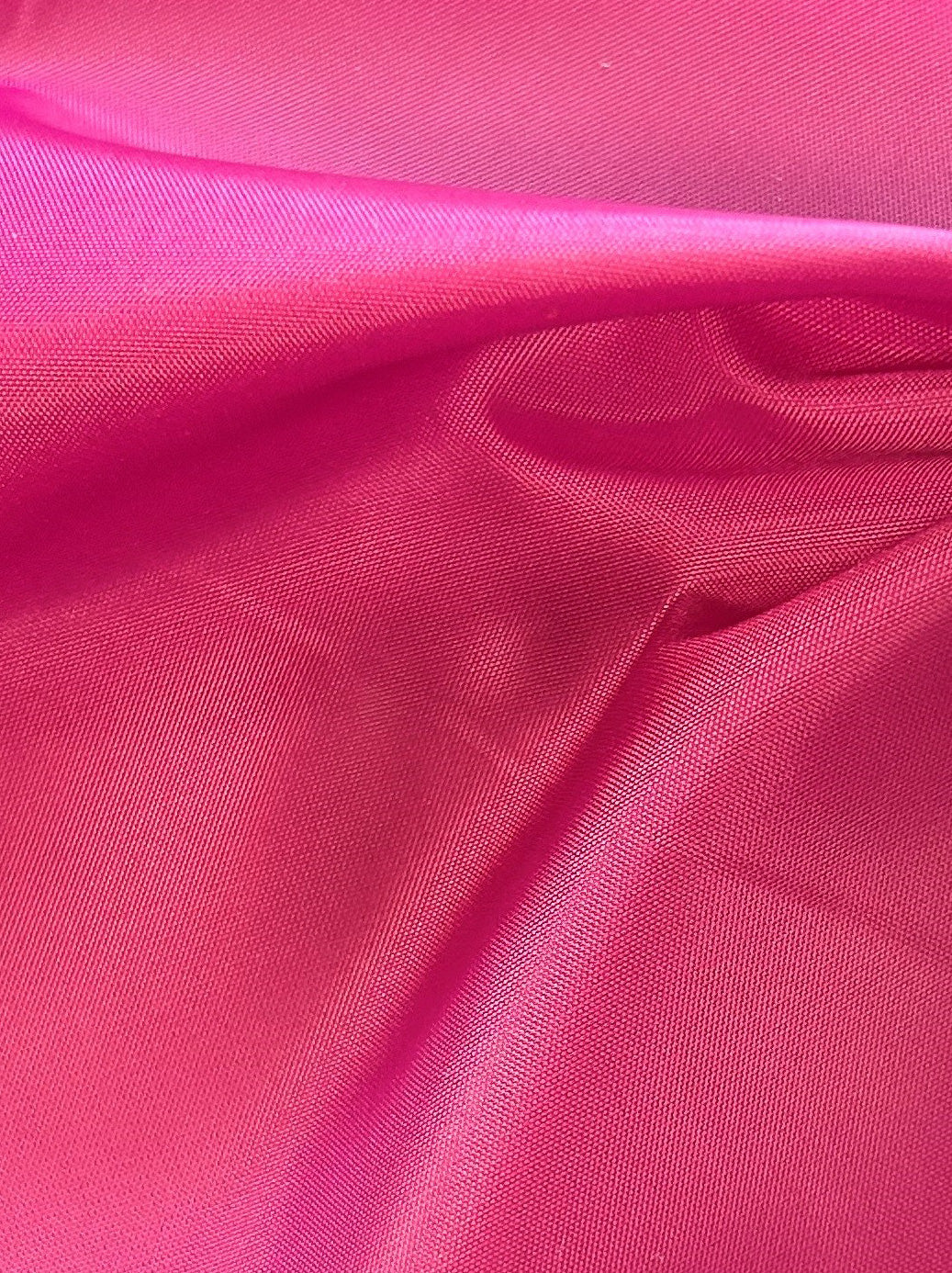 Tissu de doublure en polyester magenta - Eclipse