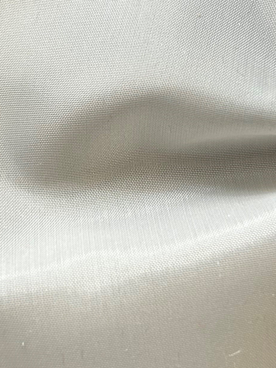 Tissu de doublure en polyester huître - Éclipse