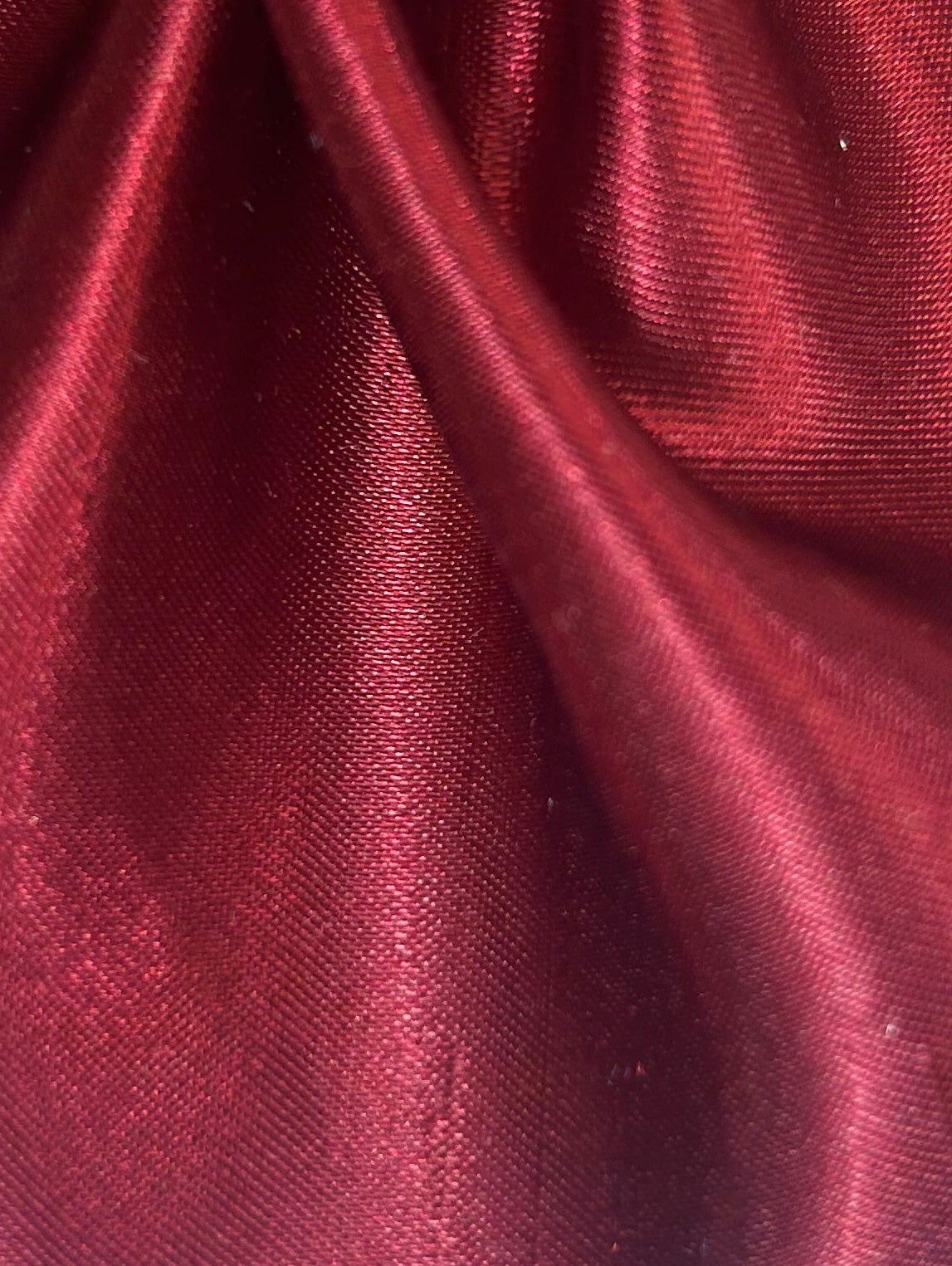 Dupion en satin de polyester rubis - Clarté
