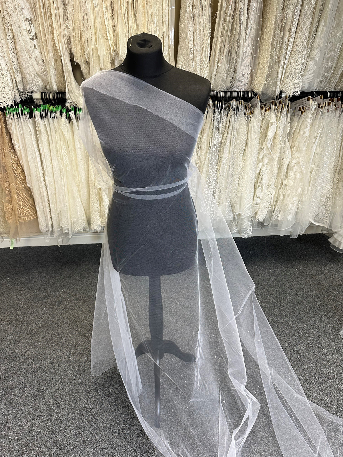 Tulle de mariée blanc pour voiles – Crescendo