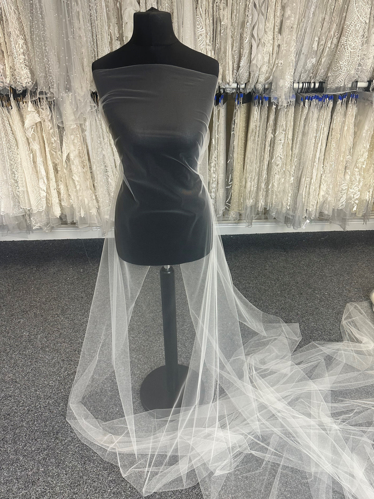 Tulle de mariée ivoire pour voiles – Romance