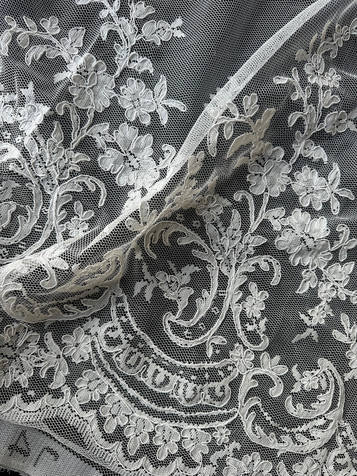 Dentelle ivoire à cordon - Acantha