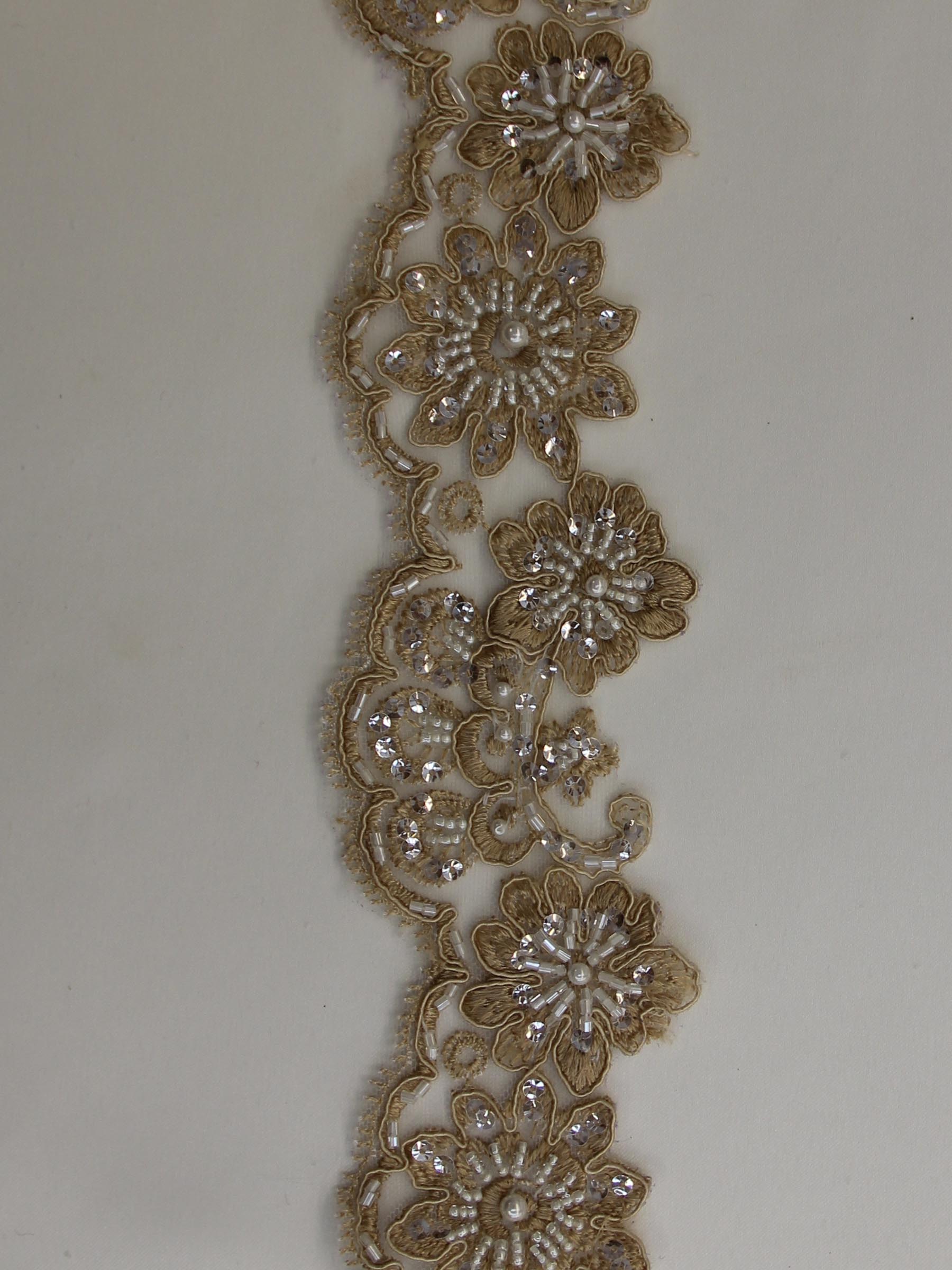 Bordure en dentelle beige - Sheila.